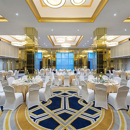 Crowne Plaza Zhengzhou By Ihg Otel Dış mekan fotoğraf