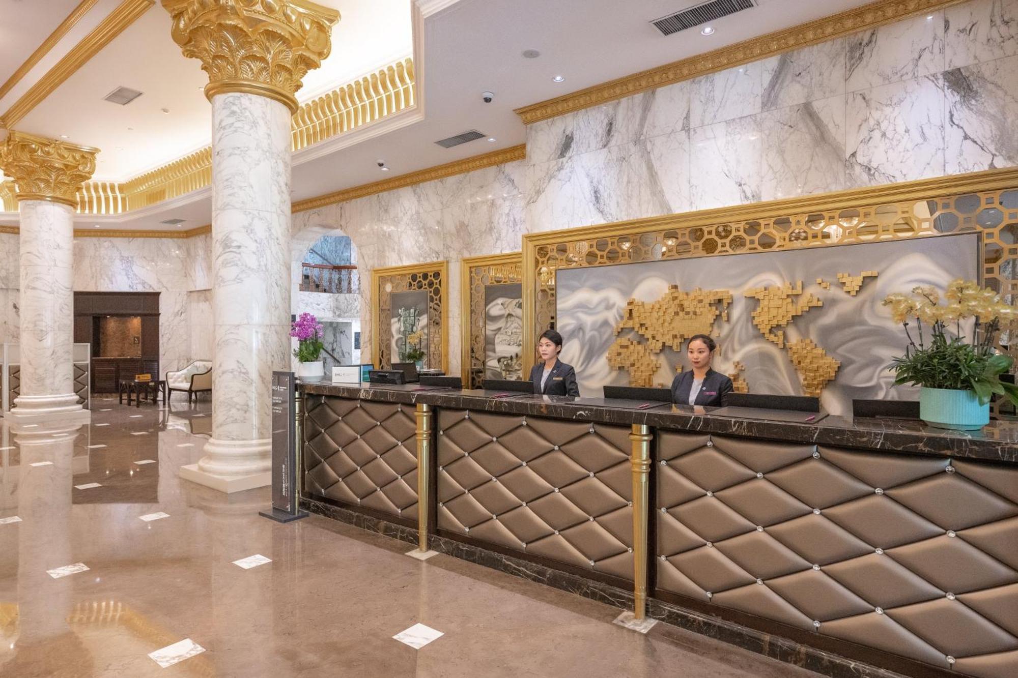 Crowne Plaza Zhengzhou, An Ihg Hotel Dış mekan fotoğraf