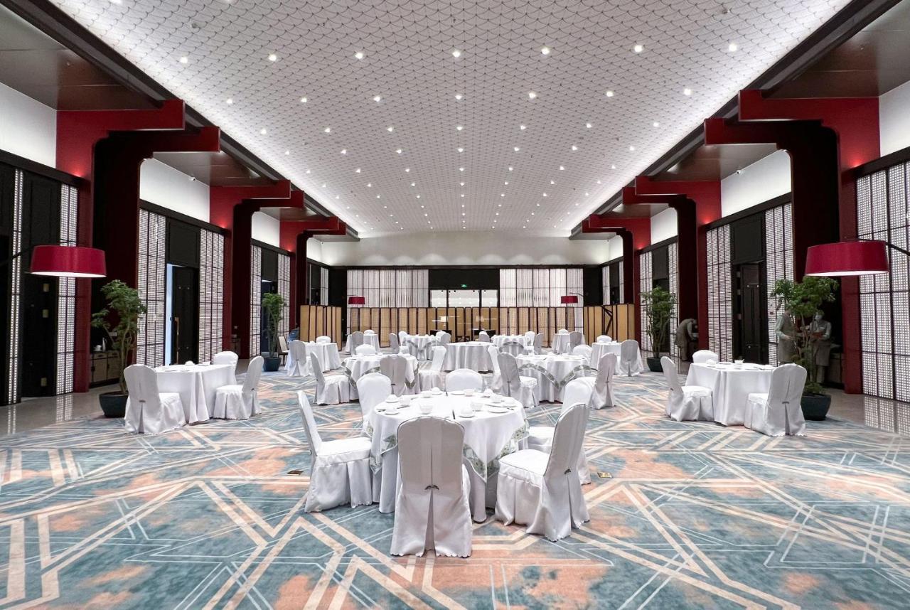 Crowne Plaza Zhengzhou By Ihg Otel Dış mekan fotoğraf