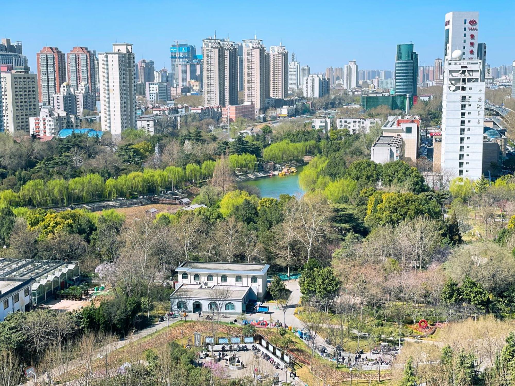 Crowne Plaza Zhengzhou, An Ihg Hotel Dış mekan fotoğraf